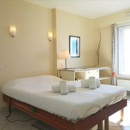 Vue Mer, Terrasse, 3 Chambres, Tout A Pieds! דירה פורנישי