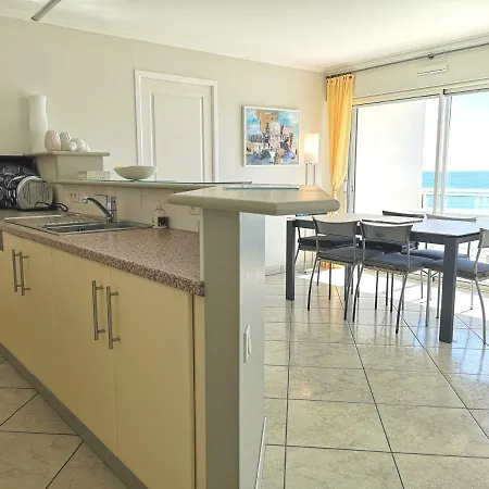 Vue Mer, Terrasse, 3 Chambres, Tout A Pieds! *